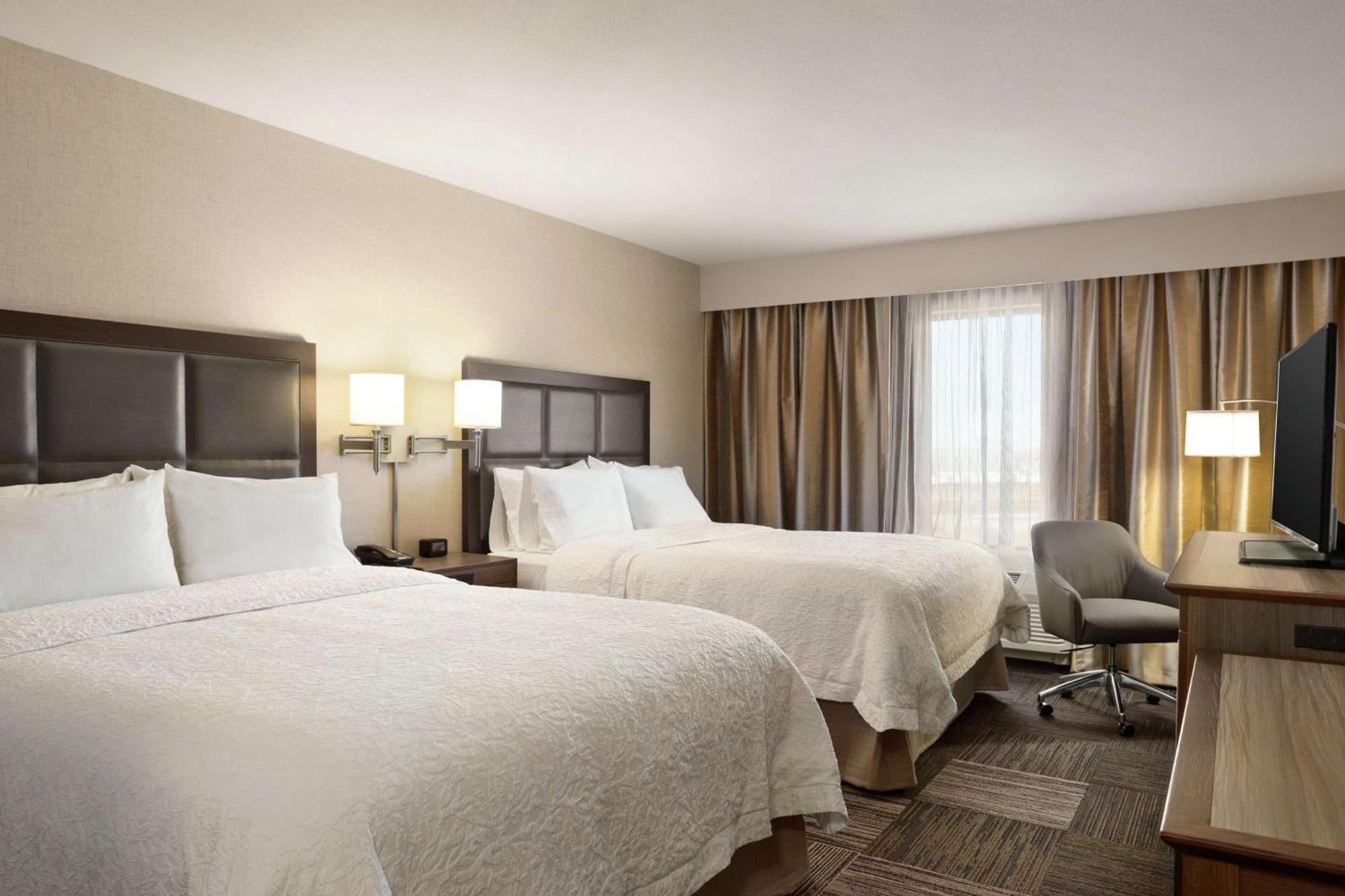 Hampton Inn & Suites Minooka Channahon Exterior photo